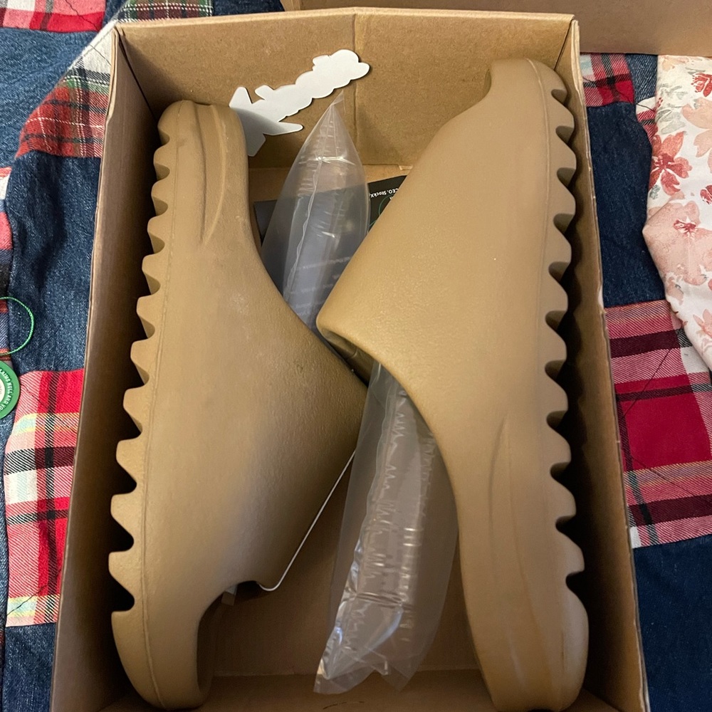 Yeezy Adidas slides